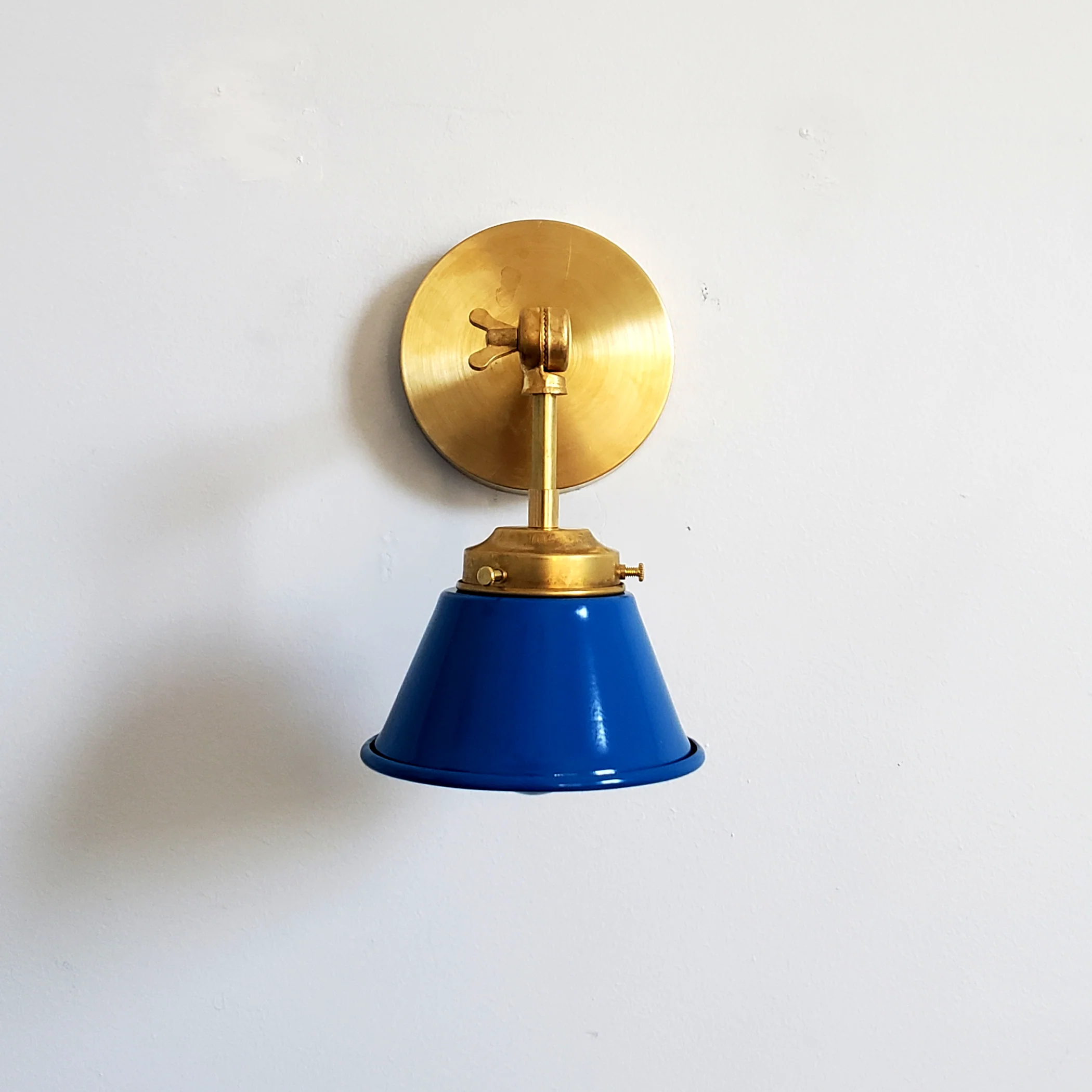 Adjustable Kelly Sconce - Image 28