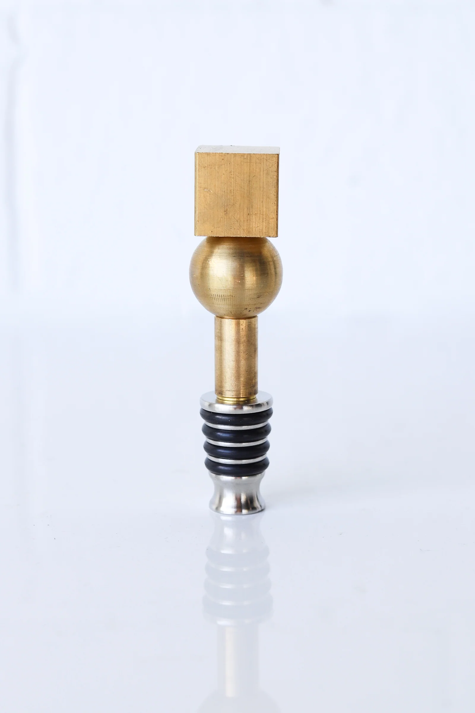 Brass Geometry Bottle Stopper - Image 4