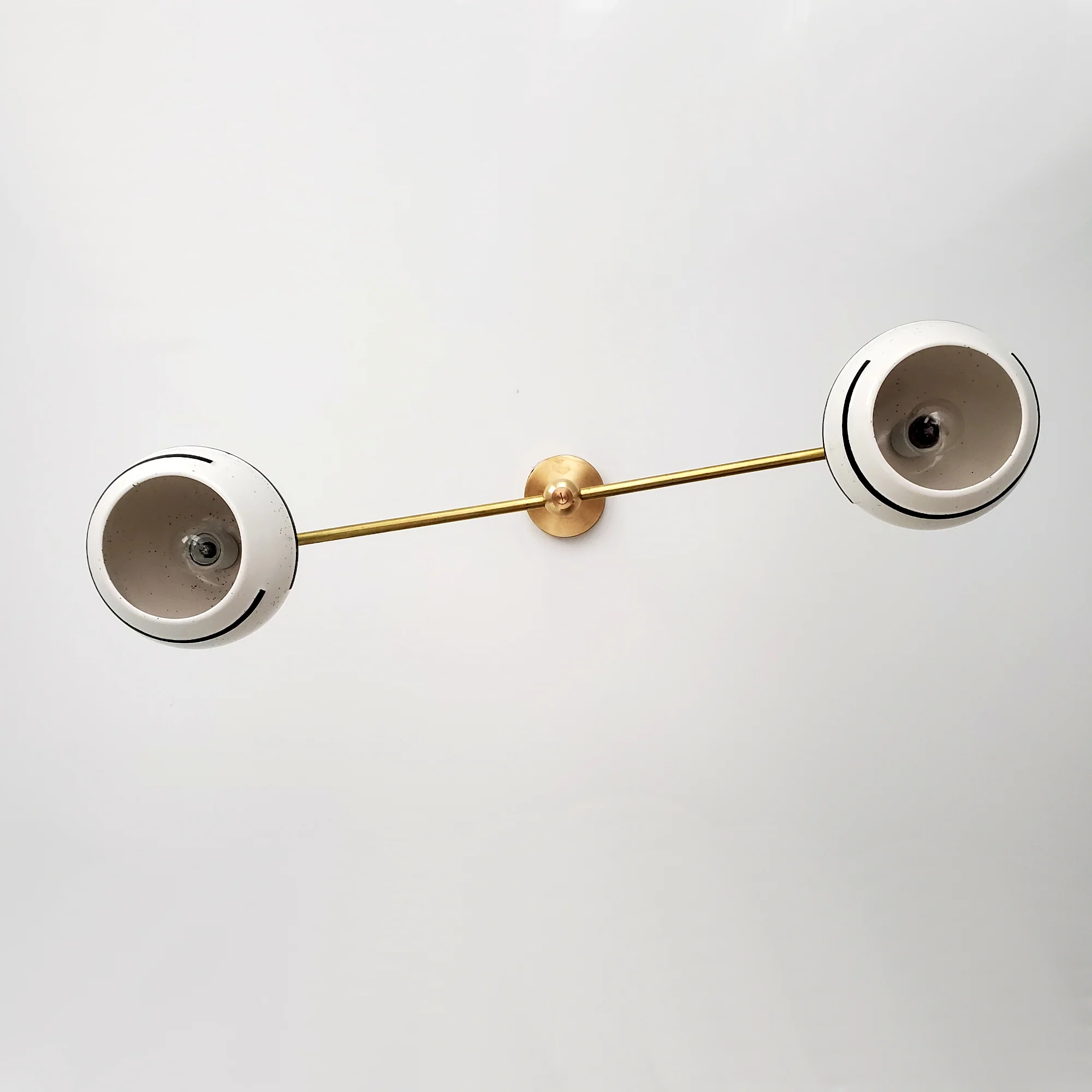 Delta Linear Chandelier - Image 10