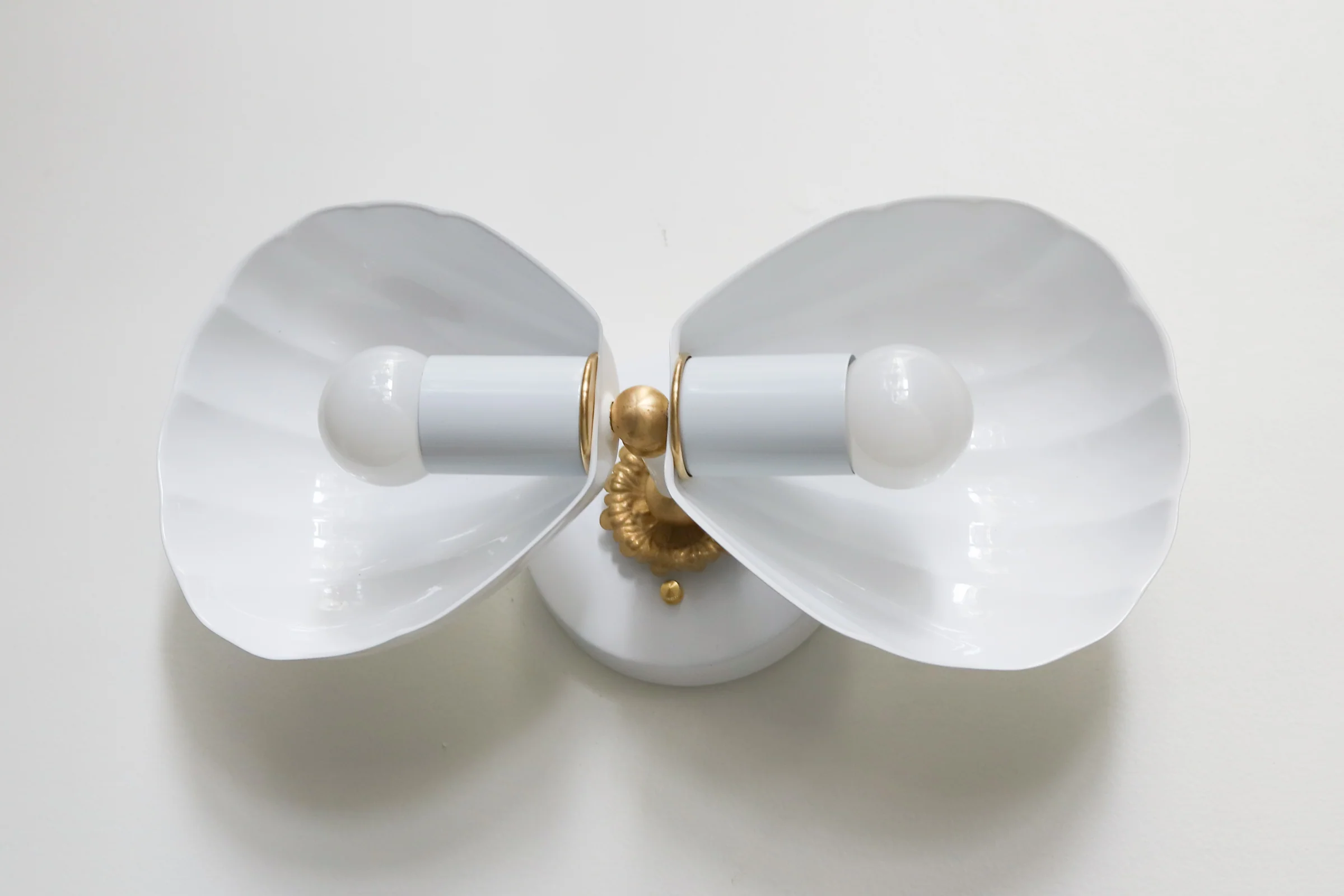 Double Coquille Sconce - Image 30