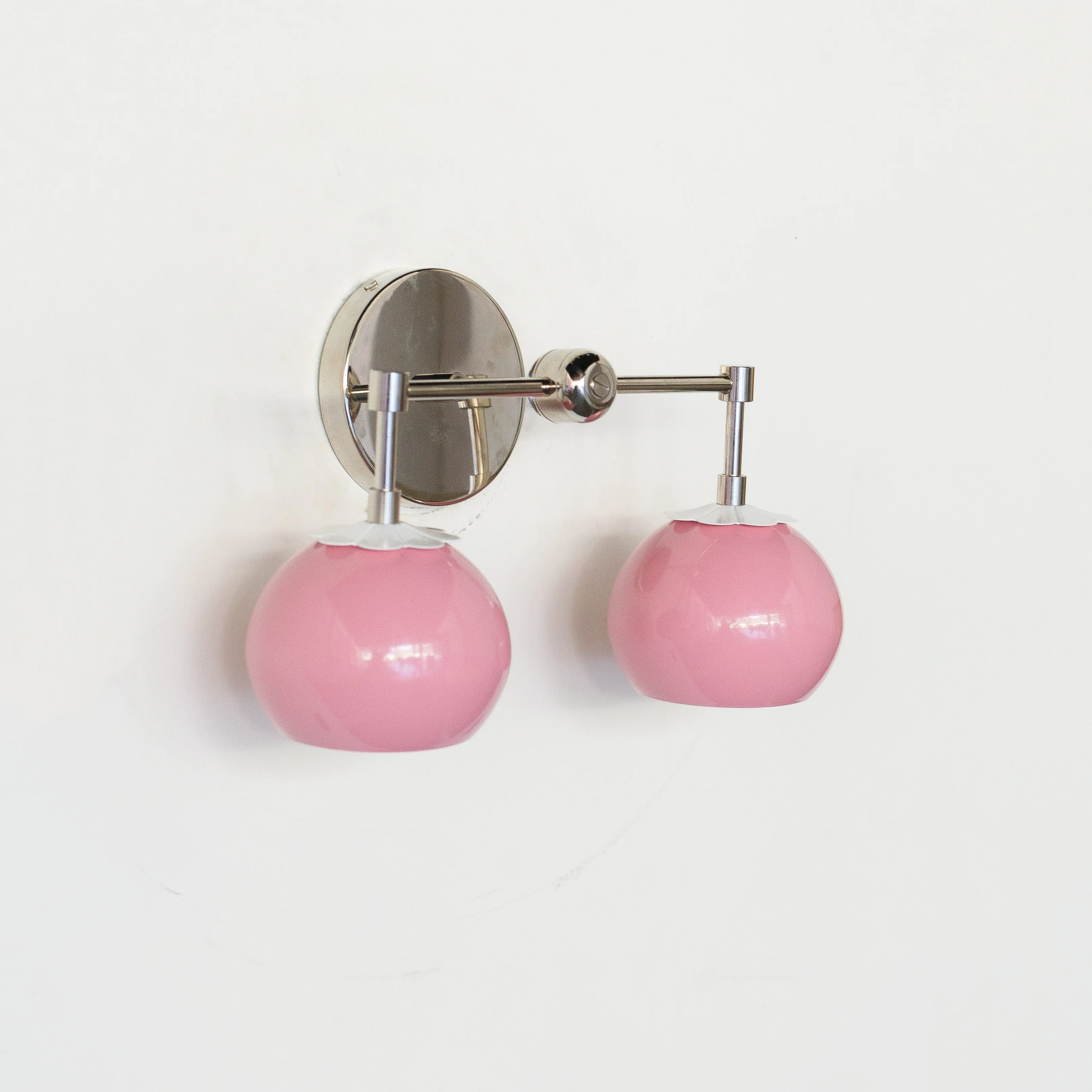 Double Daisy Loa Sconce - Image 10