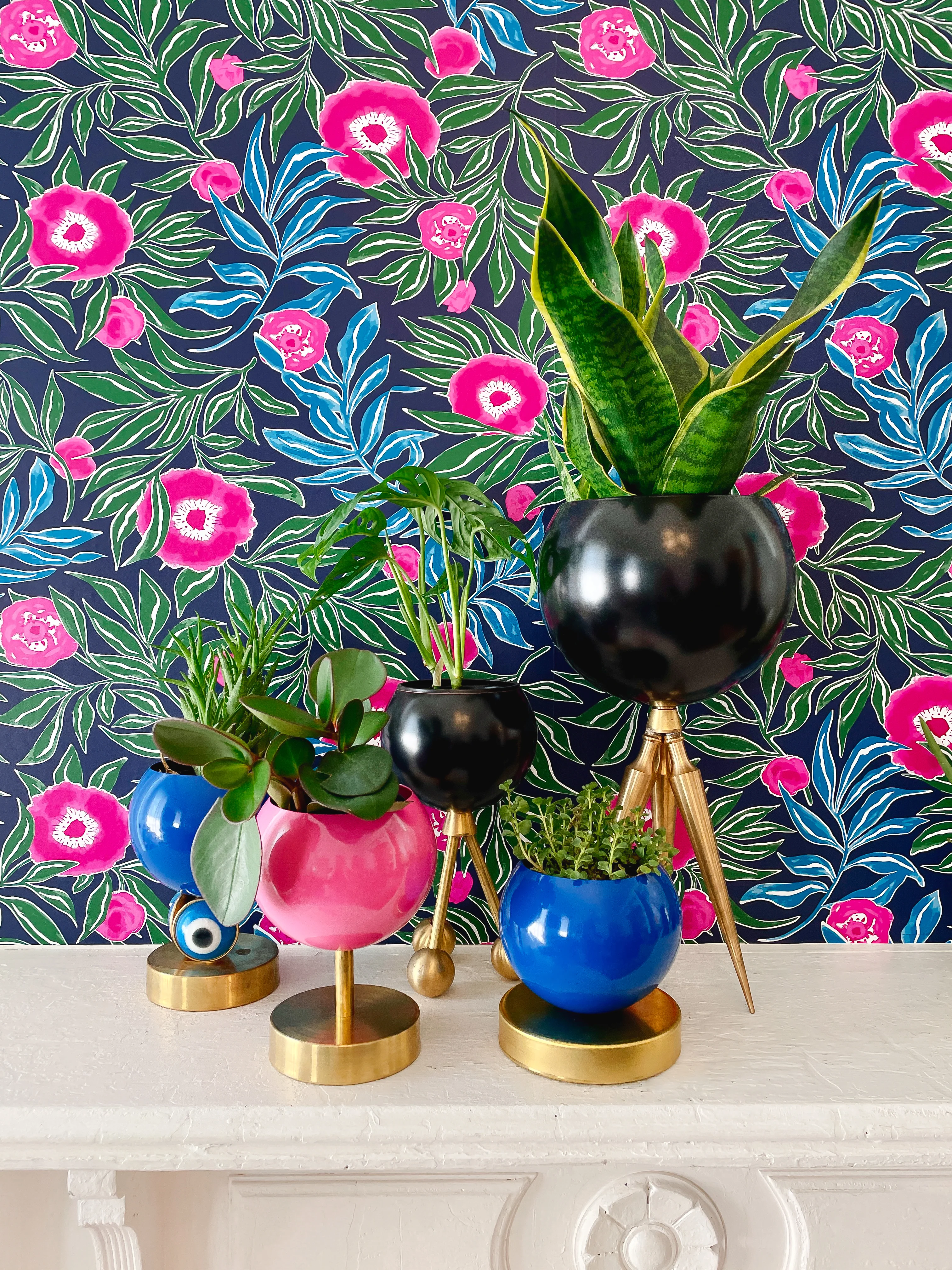 Lifted Loa Planter - Image 10