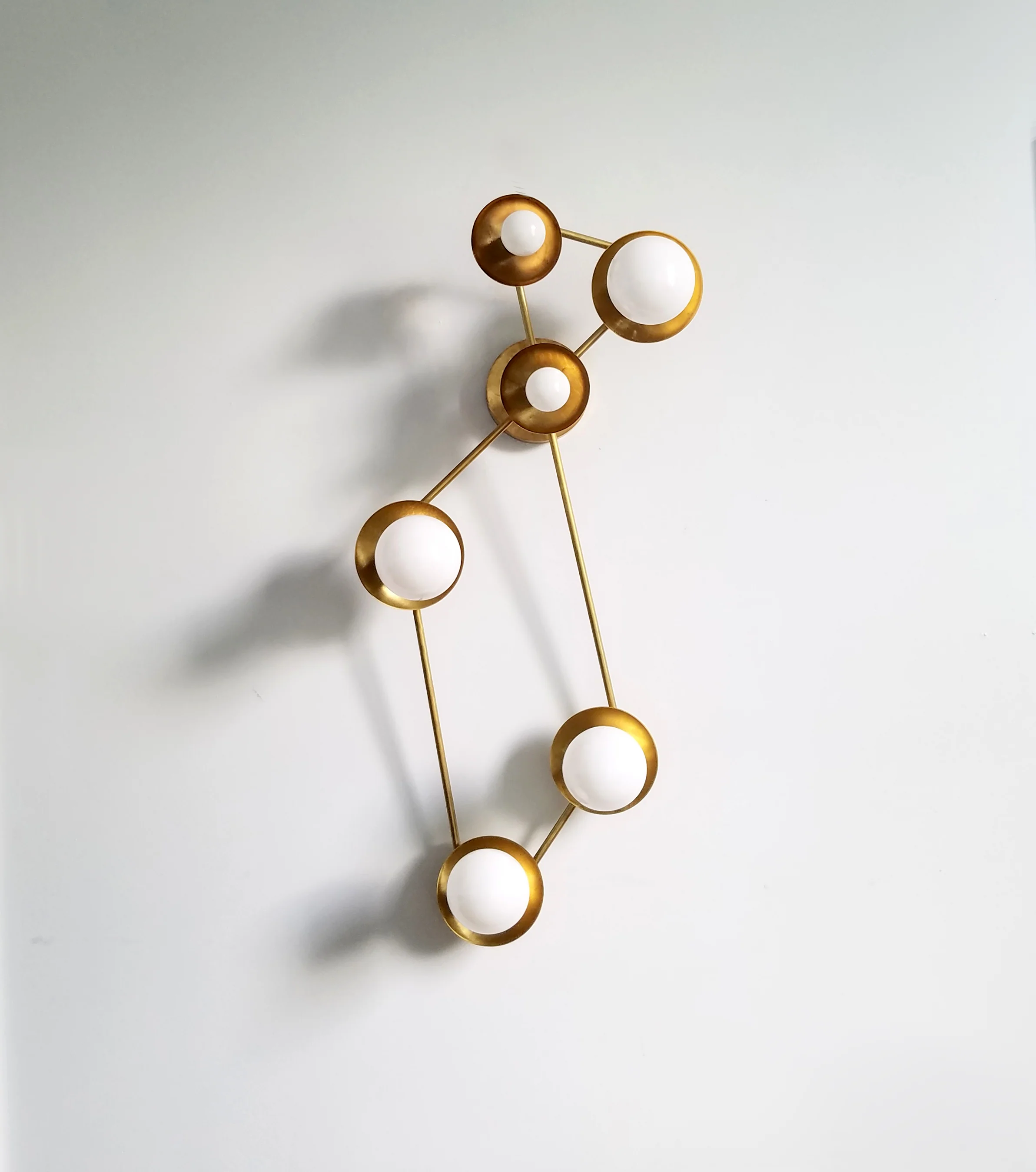 Lyra - Image 7