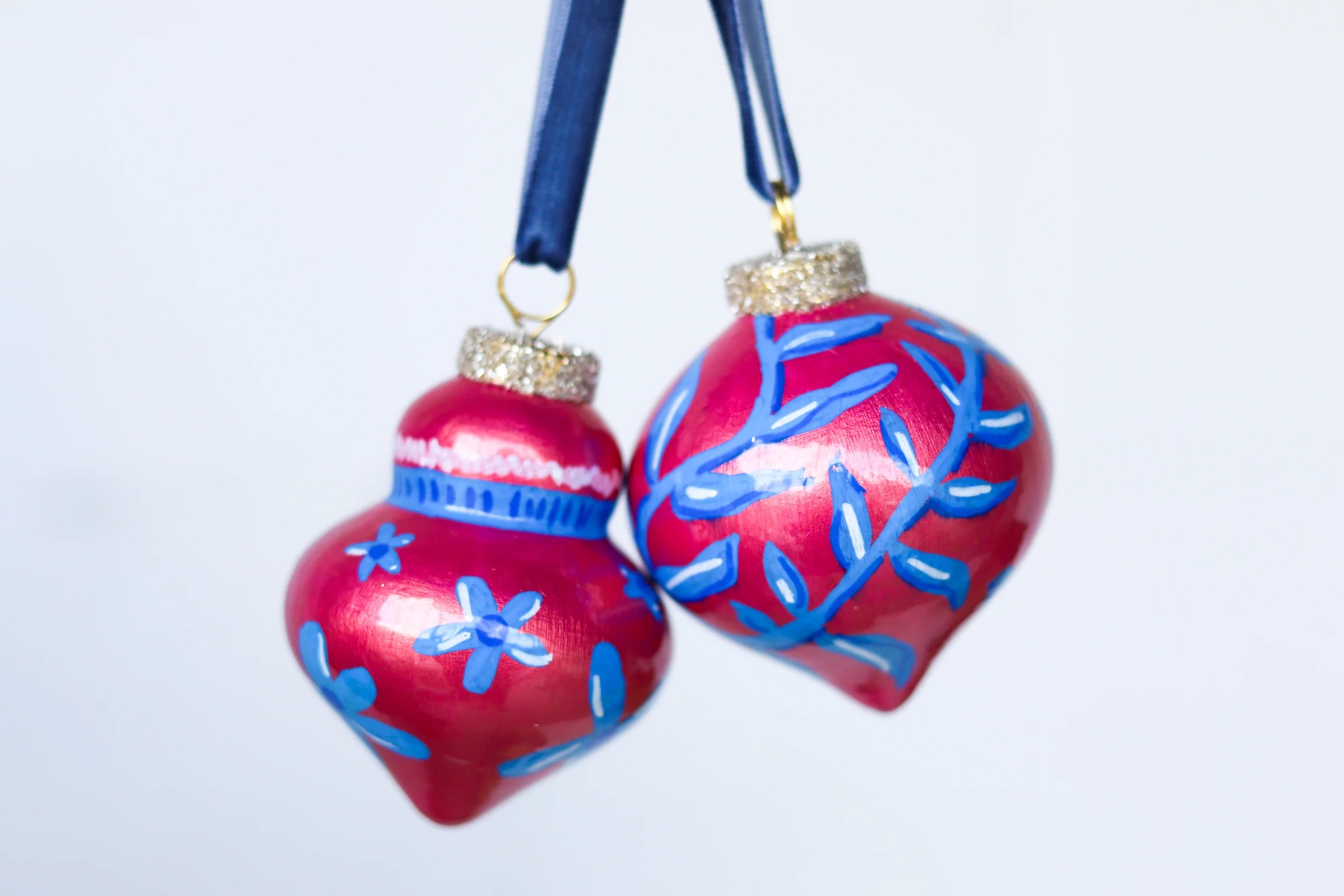 Pink Metallic Painted Ornaments Set - Image 4